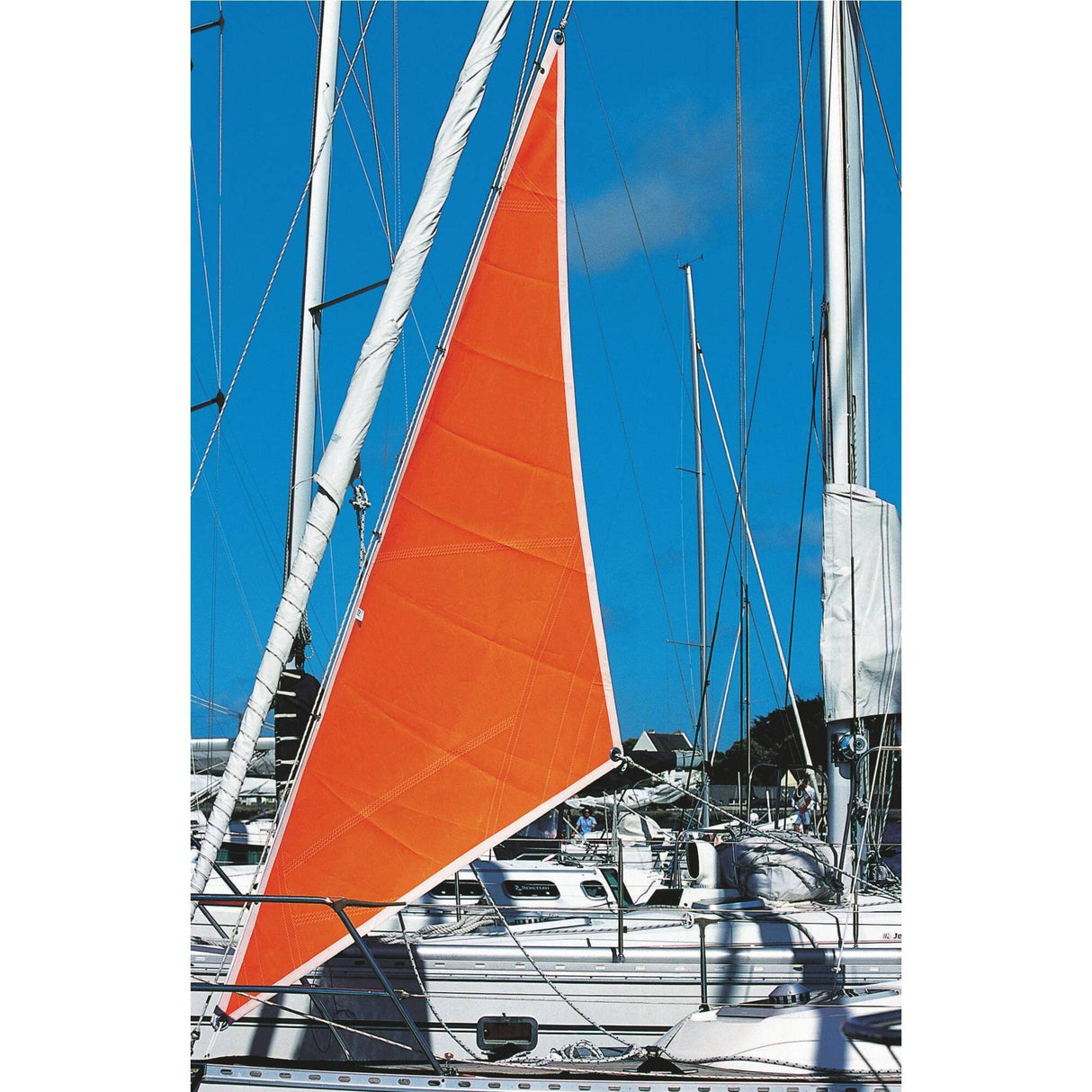 FLUORESCENTNI NEVIHTNI JADRO (STORM JIB) – 4 m²