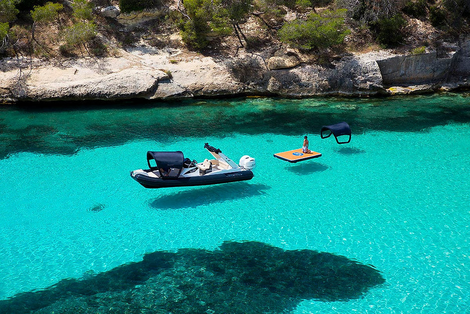 DECKTENT BIMINI XS BLACK – NAPIHLJIV BIMINI ZA MOTORNE ČOLNE IN JADRNICE