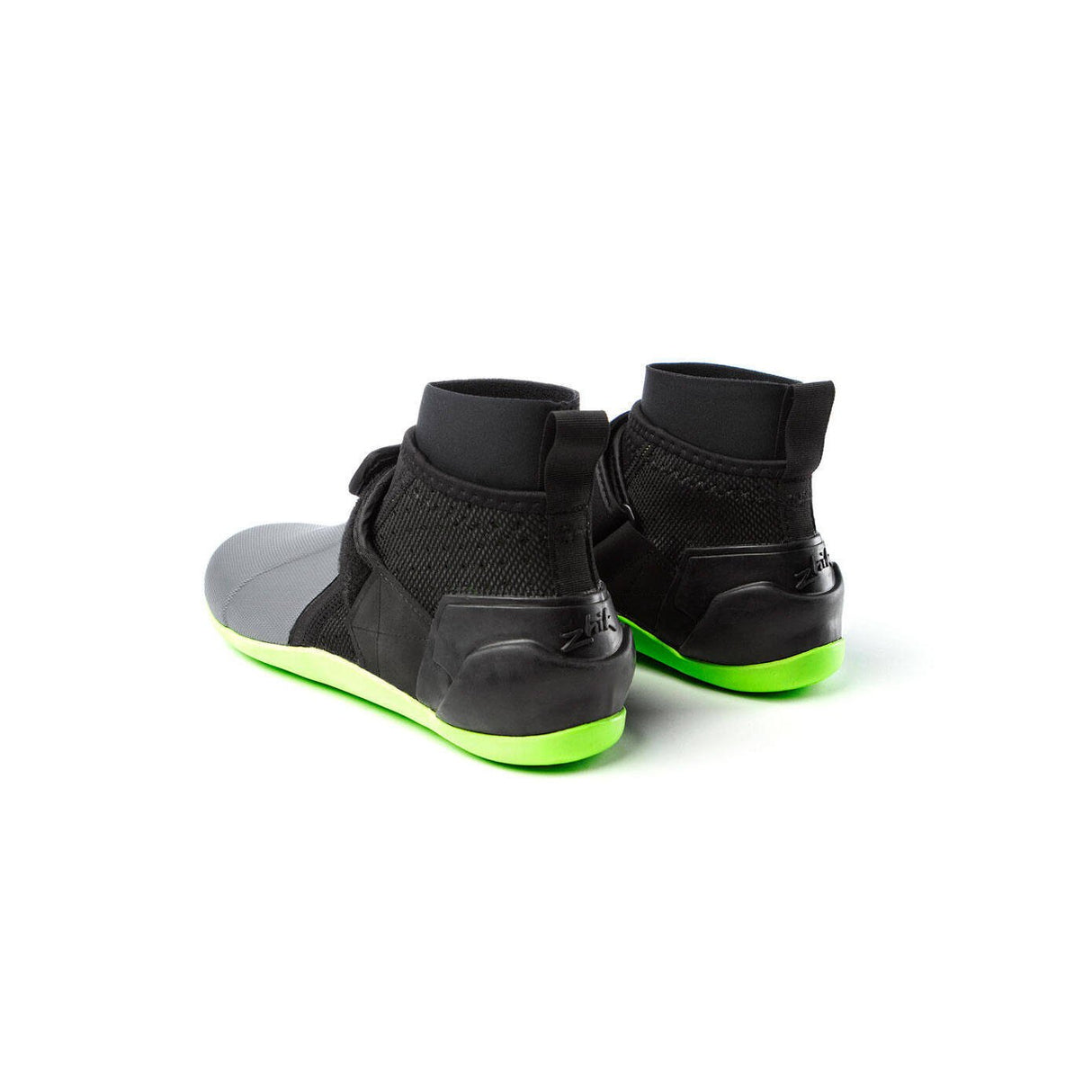 ZHIK NIZKI JADRALNI ČEVLJI – MAKSIMALEN OPRIJEM IN UDOBJE PRI JADRANJU